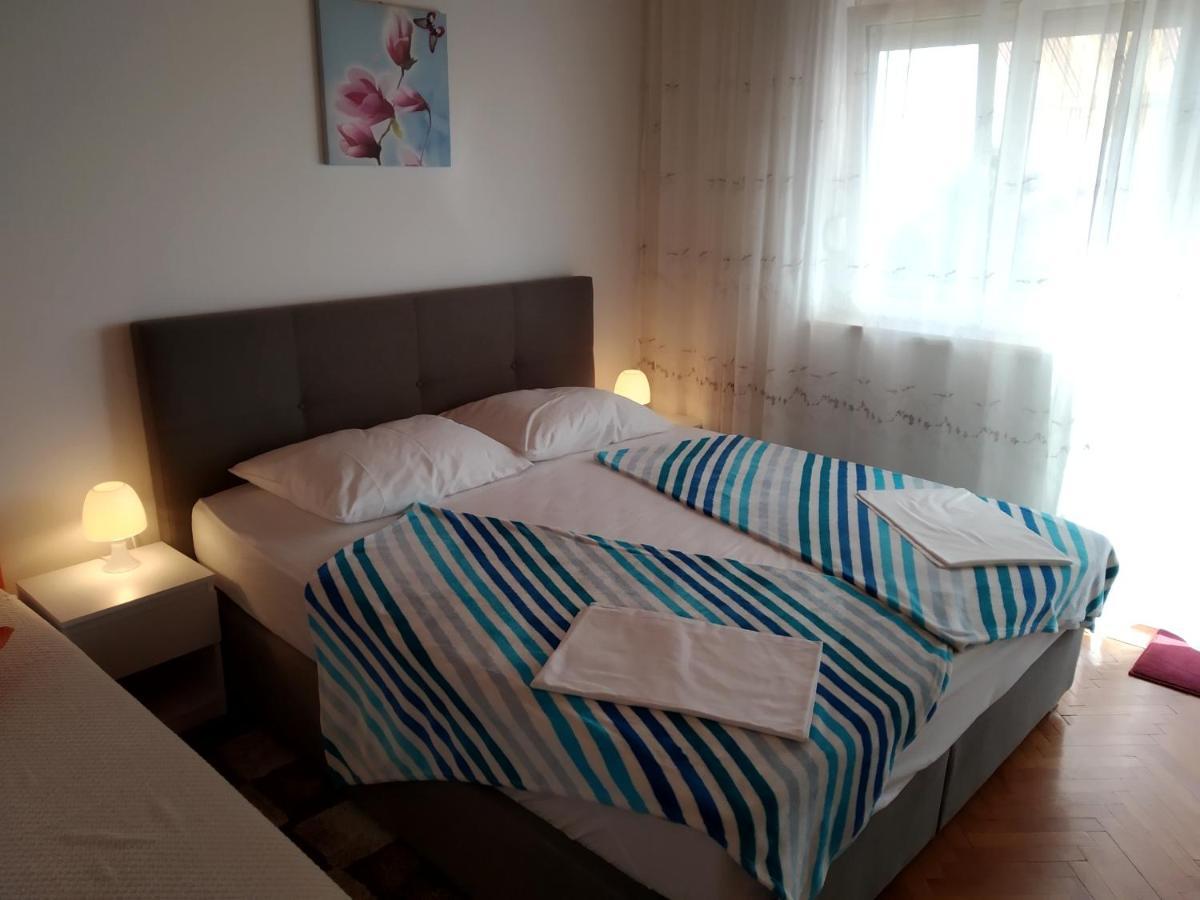 Ines Appartement Novi Vinodolski Buitenkant foto