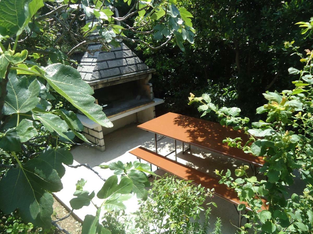 Ines Appartement Novi Vinodolski Buitenkant foto