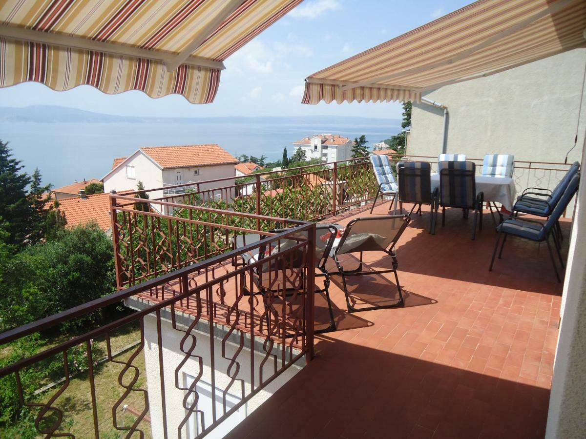 Ines Appartement Novi Vinodolski Buitenkant foto